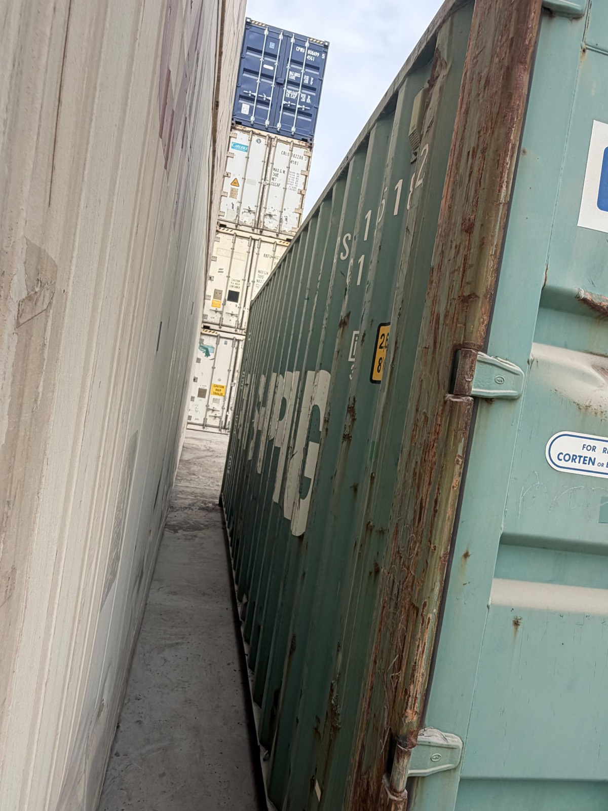 Shipping containers in stock at our UAE yard, priced and ready to buy